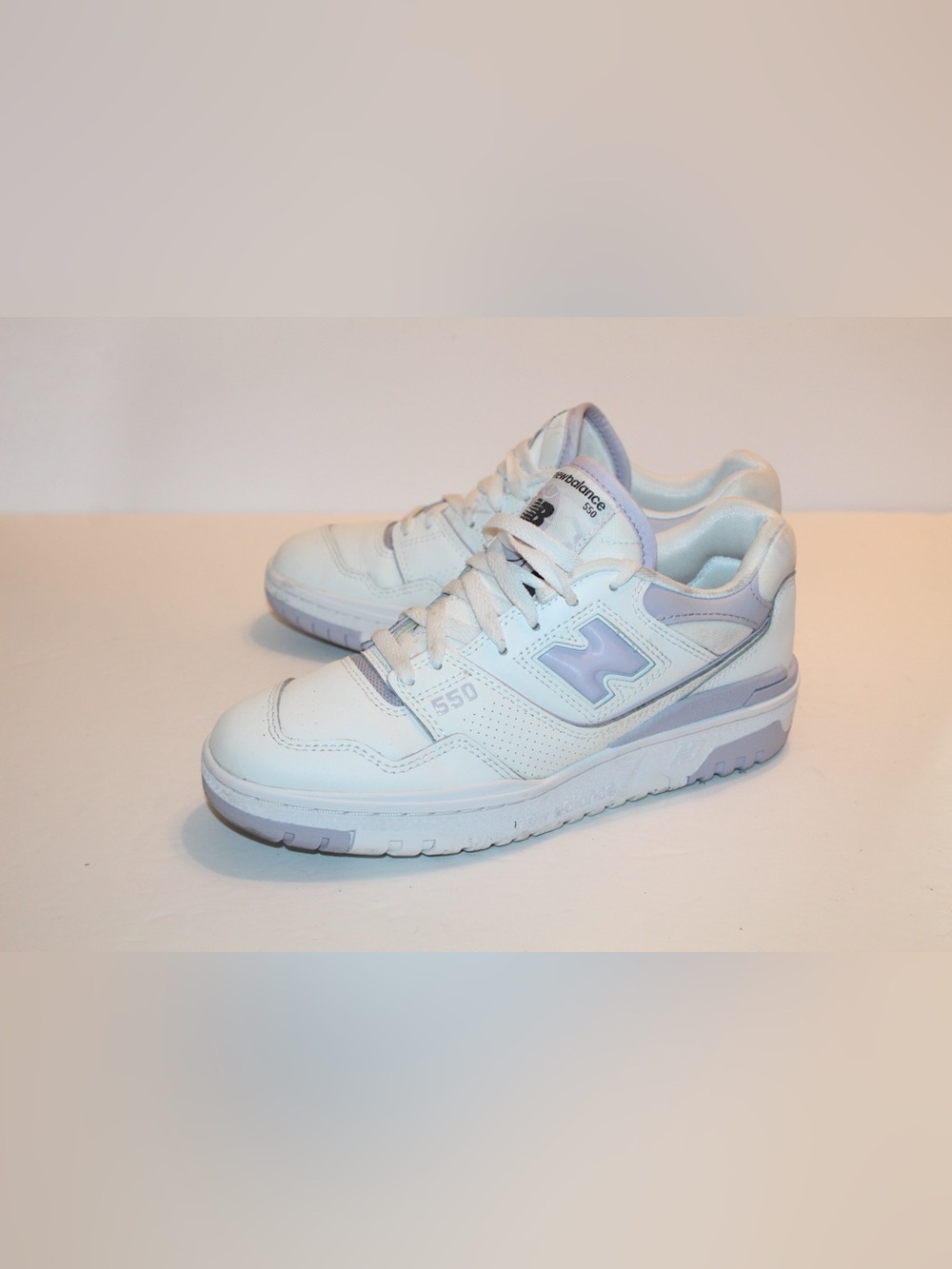 New Balance 550 Women’s Shoes Size 8.5
